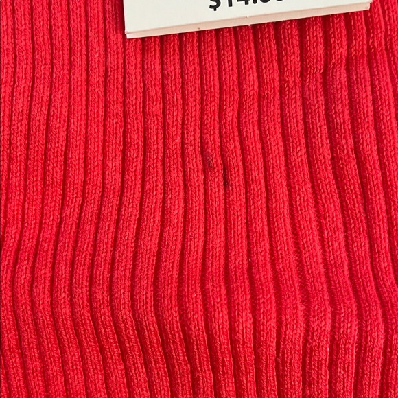 Vibrant Pink Ribbed Tank Top - Picture 3 of 3